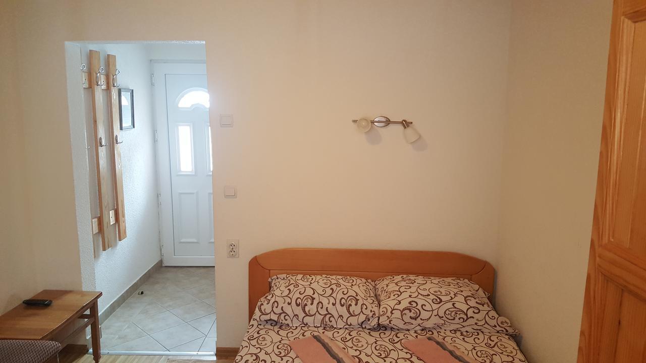 Hotel Pansion I Restoran ,, Pogled" Han Pijesak Exterior foto